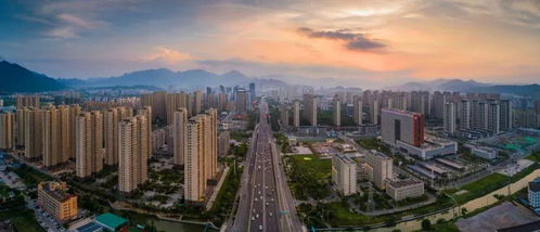 甌海區(qū)委書記王振勇 激揚新時代溫州人精神激發(fā) 奮戰(zhàn)奮進 新干勁 在建設(shè) 重要窗口 中高水平展現(xiàn) 甌海風(fēng)景