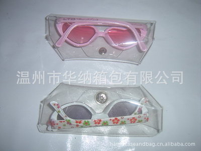 【供應pvc透明眼鏡盒(圖),PVCl軟包,時尚PVC包,透明包,品質好】價格,廠家,圖片,太陽鏡、偏光鏡、時裝鏡,溫州市華納箱包-